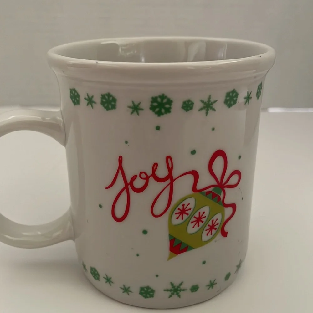 2005 Pair of Holiday Mugs - Picture 3 of 9